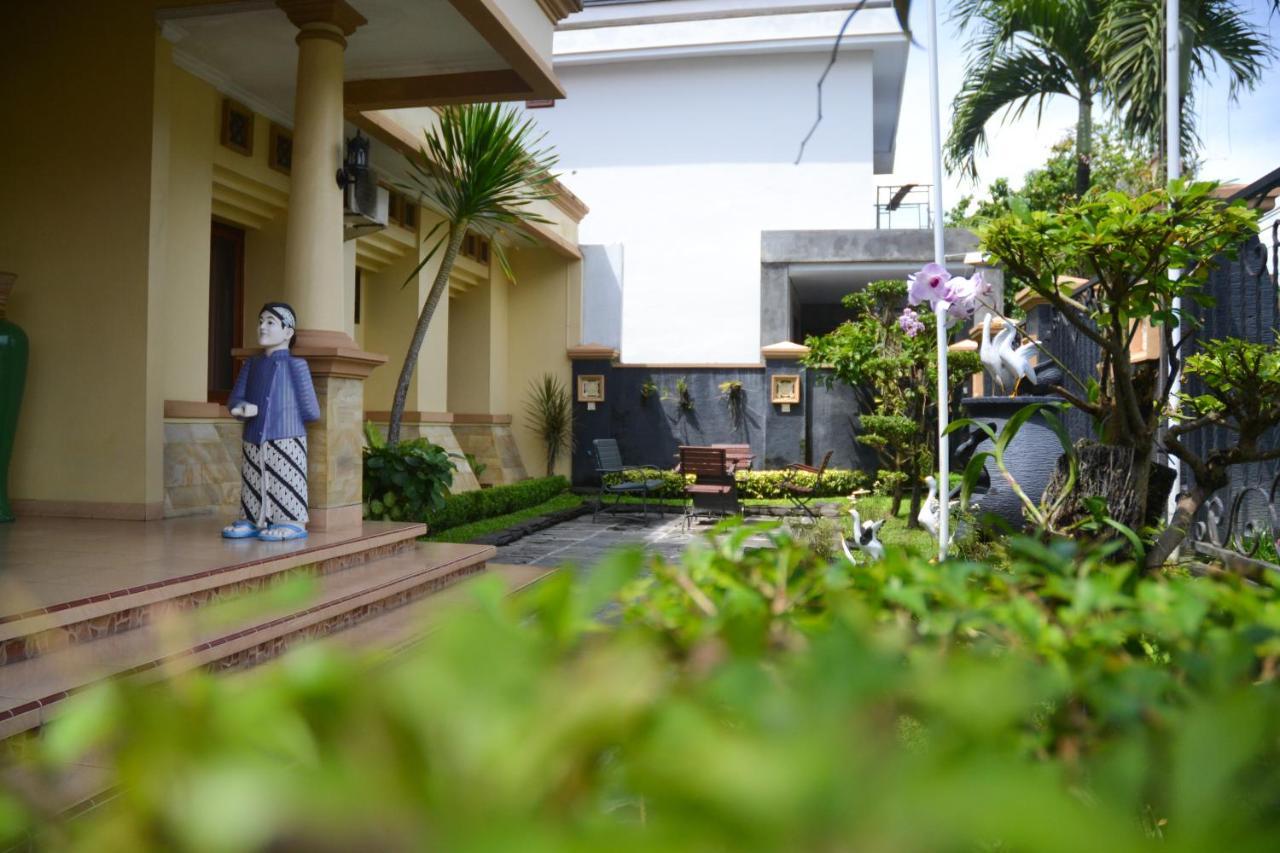 Roemah Canting Homestay Yogyakarta Eksteriør bilde